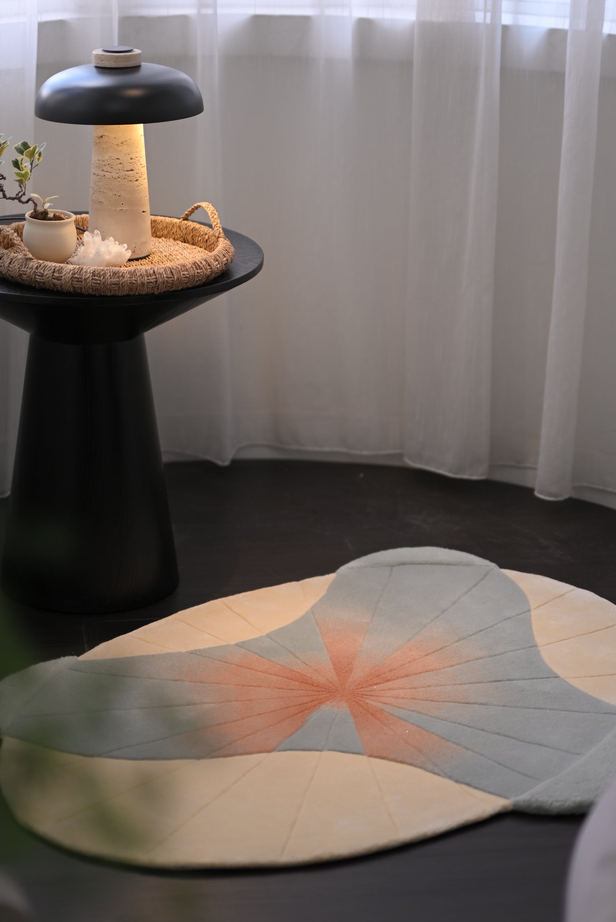 Aura in Motion | Emotional Ease | Peach